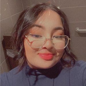 Meet your Posher, Keila